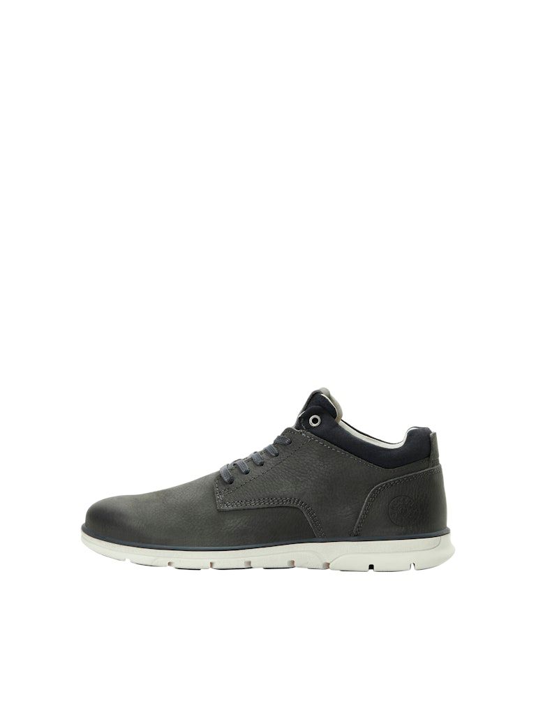 JFWHENNESSY NUBUCK 42 Castlerock
